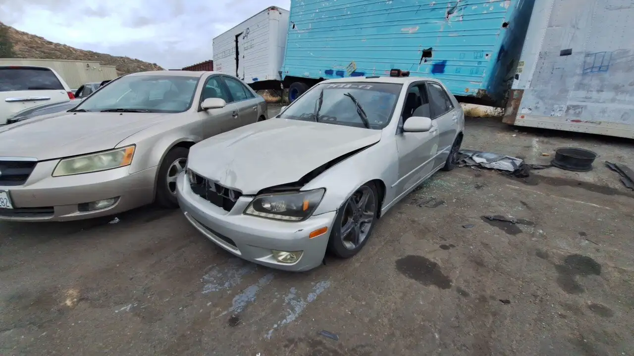 Photo of 2001 Lexus Is300