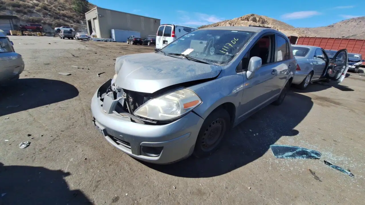Photo of 2009 Nissan Versa