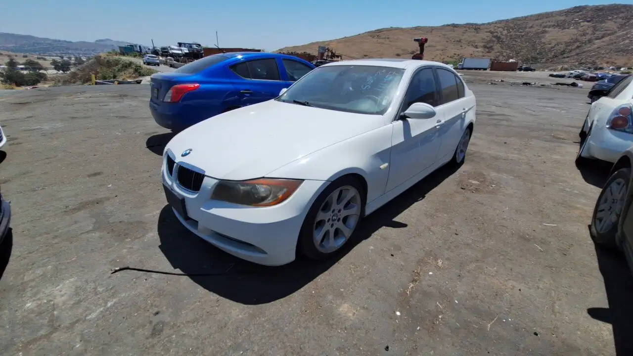 Photo of 2006 Bmw 330I