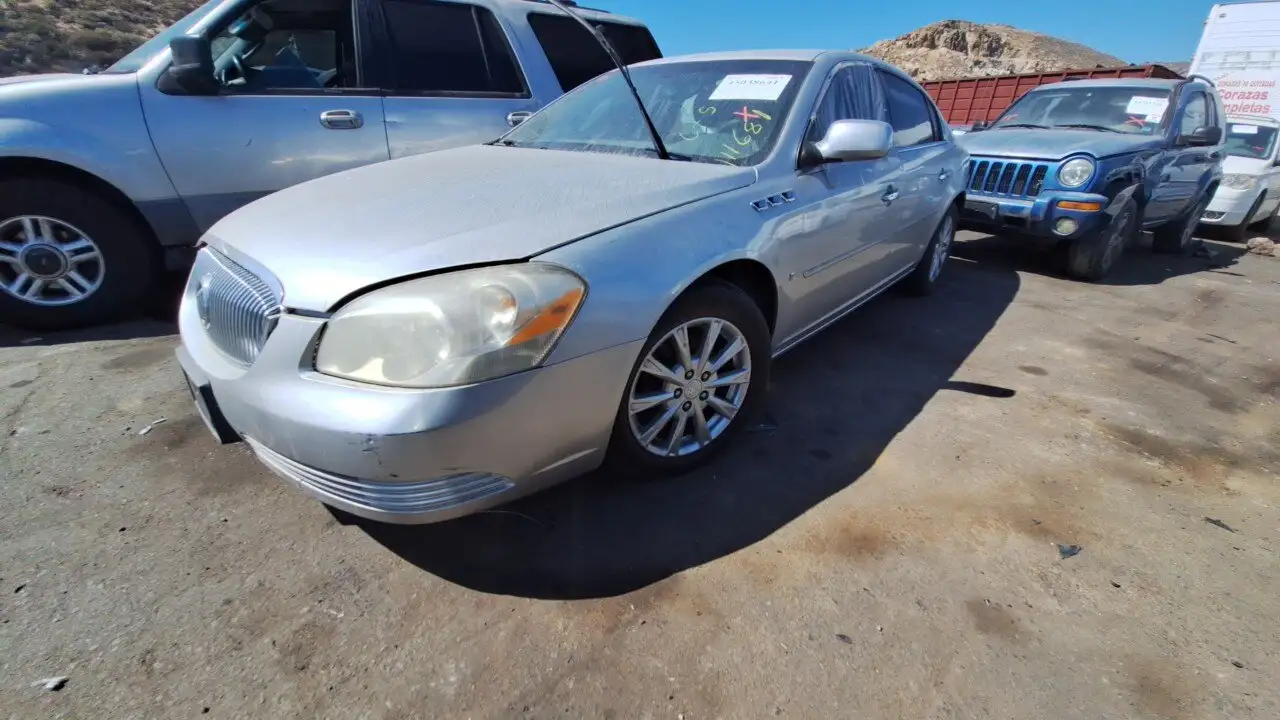Photo of 2009 Buick Lucerne