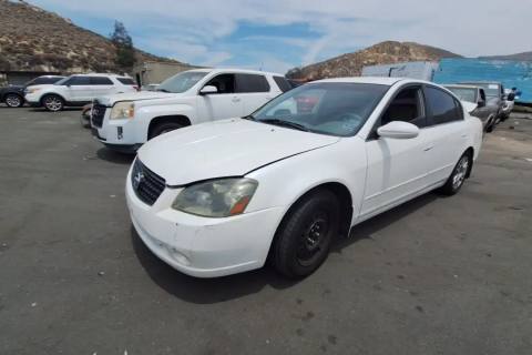 Photo of 2005 Nissan Altima