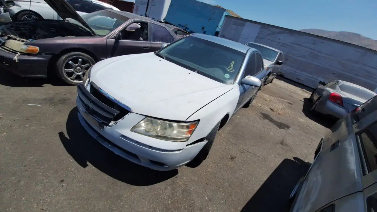 Photo of 2010 Hyundai Sonata