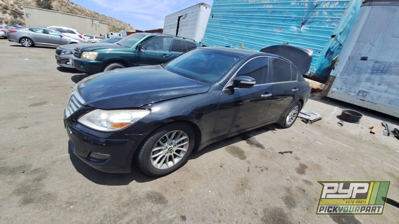 Photo of 2010 Hyundai Genesis