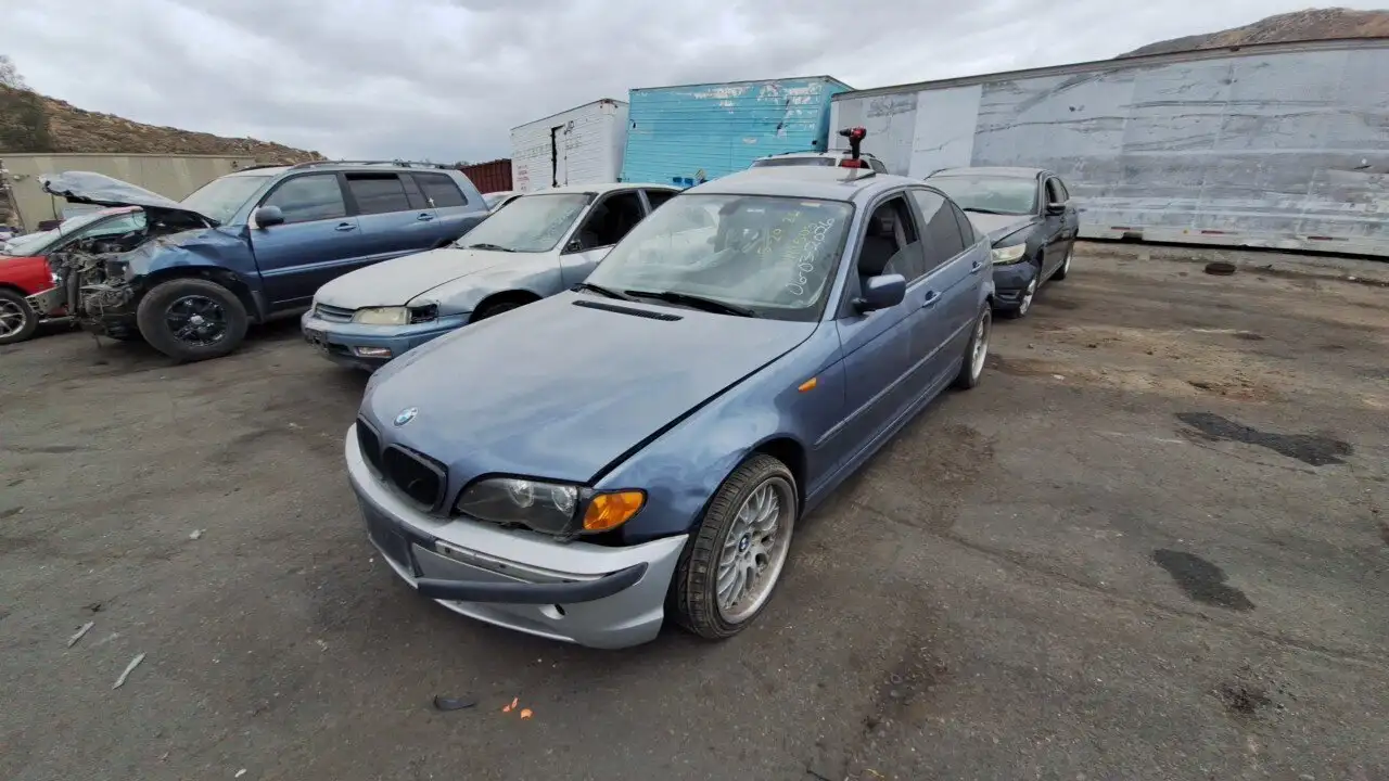 Photo of 2004 Bmw 325I