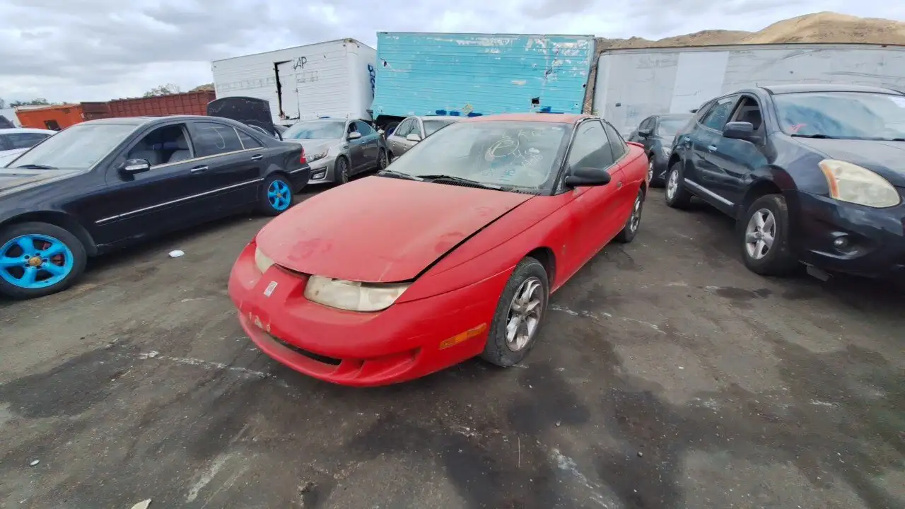 Photo of 2000 Saturn Sc1