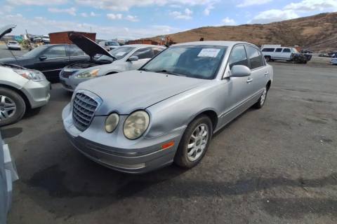 Photo of 2005 Kia Amanti