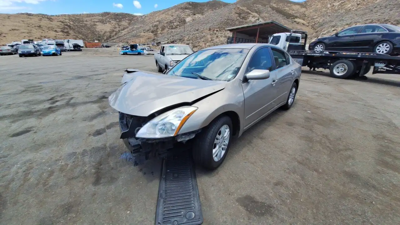Photo of 2012 Nissan Altima