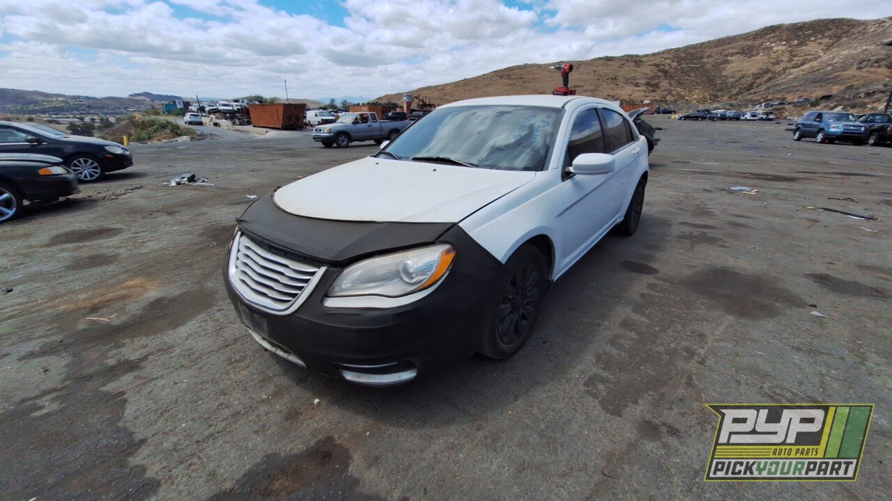 Photo of 2013 Chrysler 200