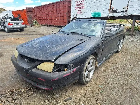 Photo of 1997 Ford Mustang