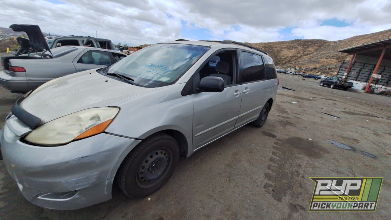 Photo of 2007 Toyota Sienna