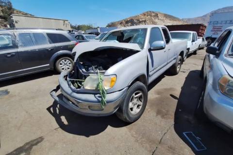 Photo of 2000 Toyota Tundra