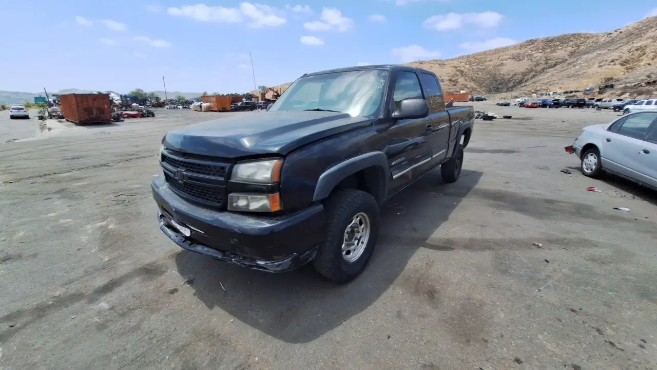 Photo of 2003 Chevrolet Silverado 2500 Hd