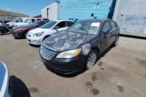 Photo of 2013 Chrysler 200