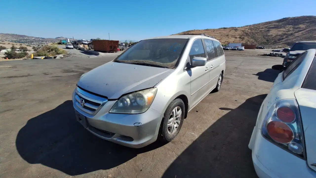 Photo of 2005 Honda Odyssey