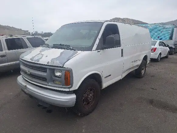 Photo of 1998 Chevrolet Express 3500