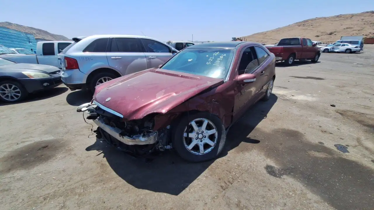 Photo of 2002 Mercedes-Benz C230