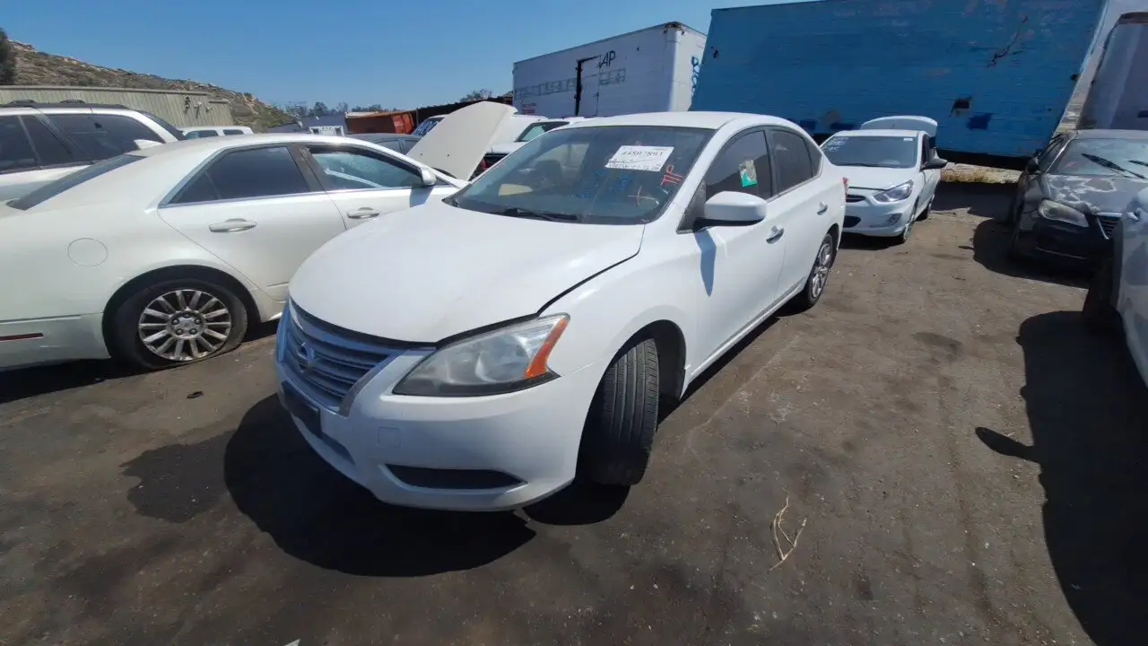 Photo of 2015 Nissan Sentra