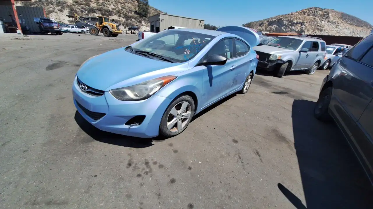 Photo of 2012 Hyundai Elantra