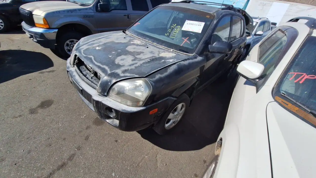 Photo of 2005 Hyundai Tucson