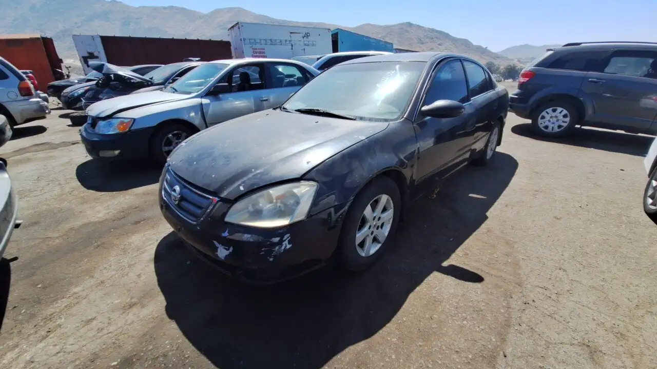 Photo of 2003 Nissan Altima