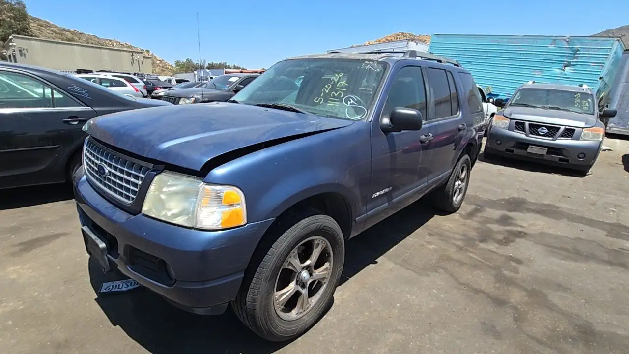 Photo of 2005 Ford Explorer
