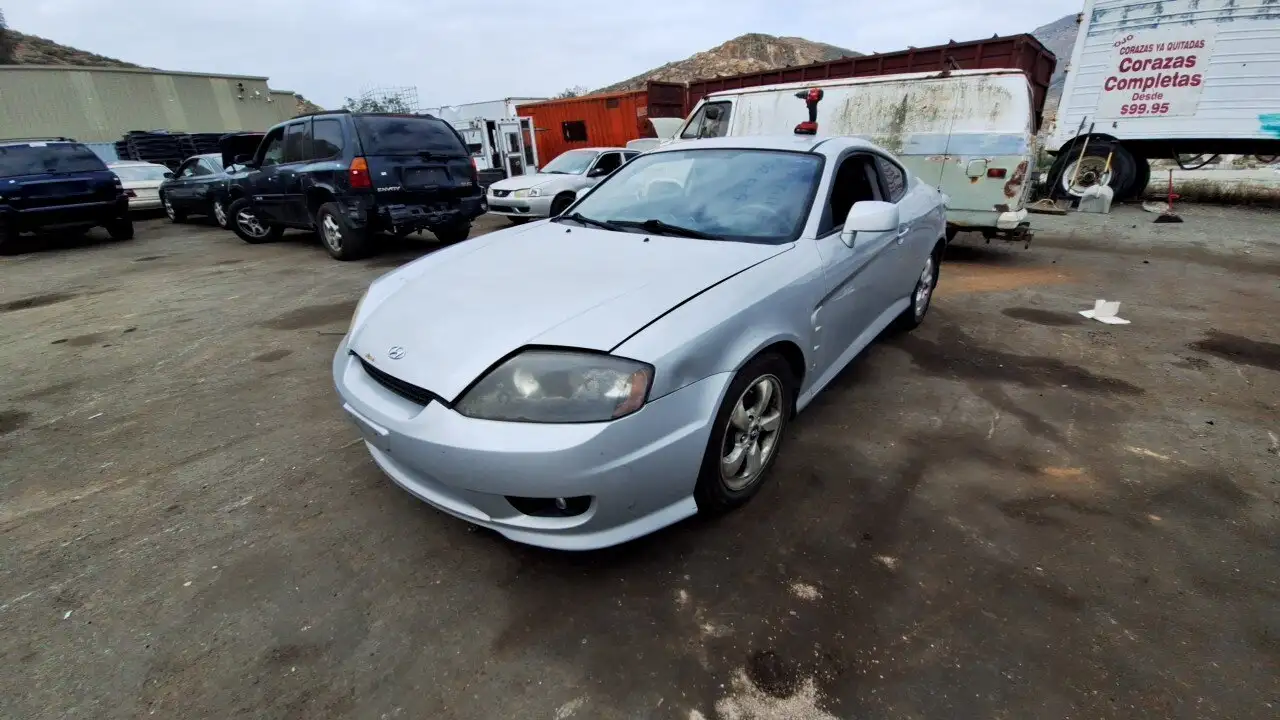 Photo of 2006 Hyundai Tiburon
