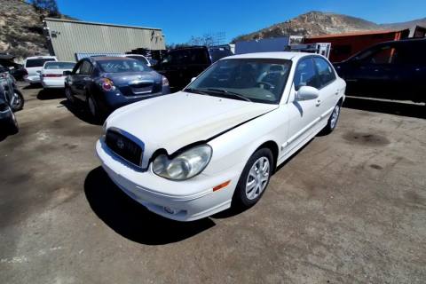 Photo of 2004 Hyundai Sonata