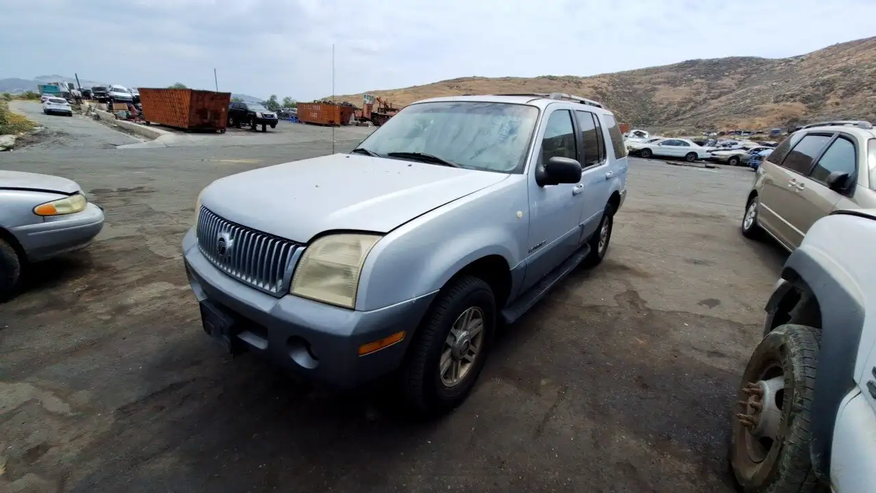 Photo of 2002 Mercury Mountaineer