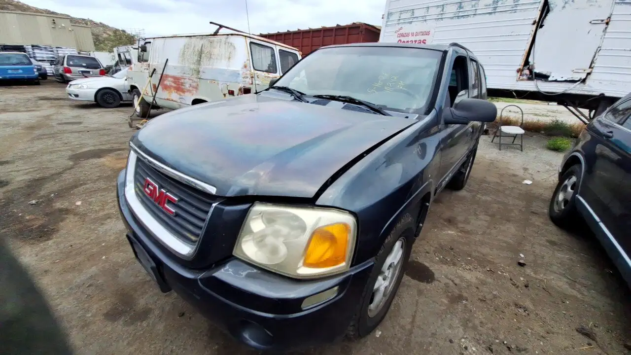 Photo of 2004 Gmc Envoy