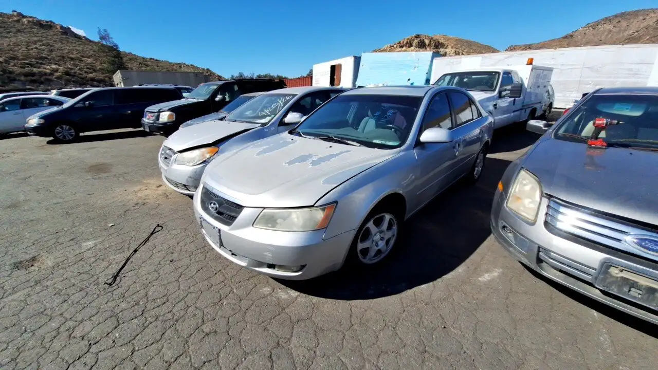Photo of 2006 Hyundai Sonata