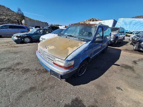 Photo of 1993 Plymouth Voyager