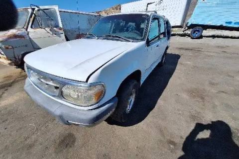 Photo of 1999 Ford Explorer