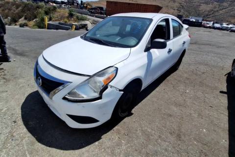 Photo of 2015 Nissan Versa