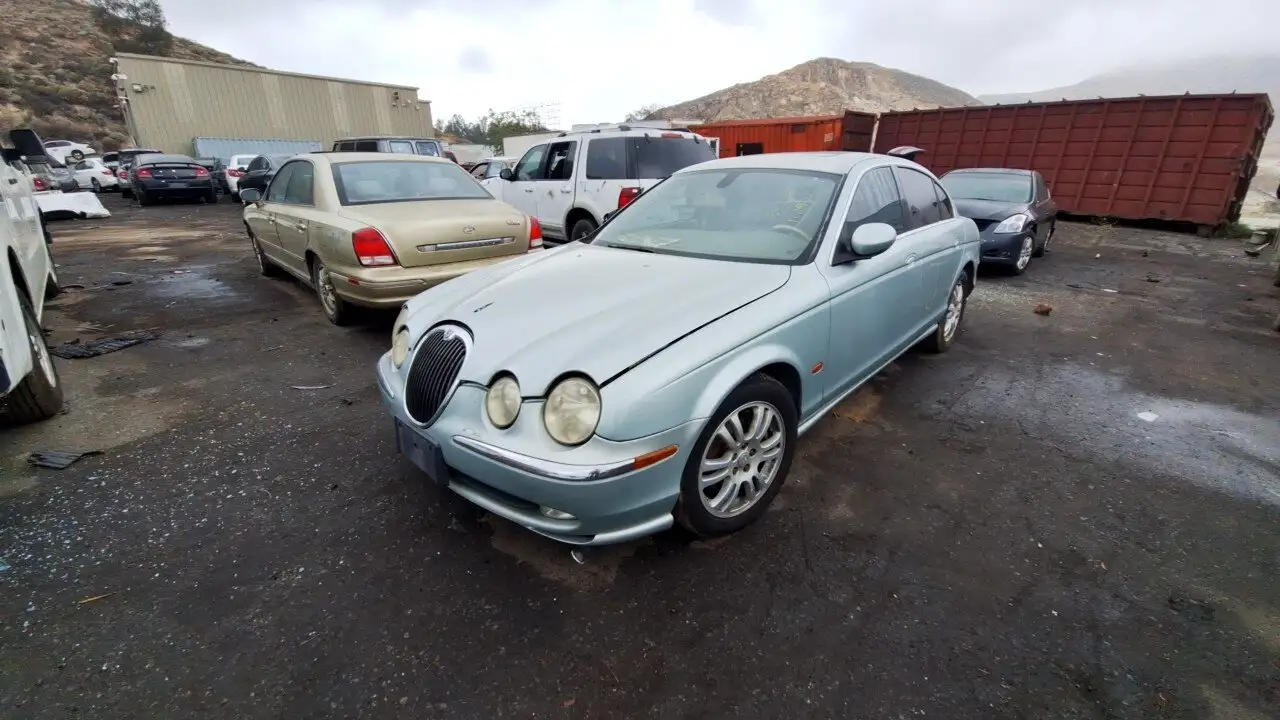 Photo of 2003 Jaguar S-Type