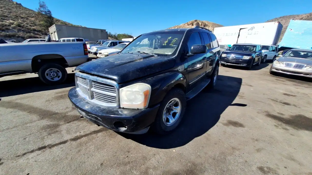 Photo of 2005 Dodge Durango