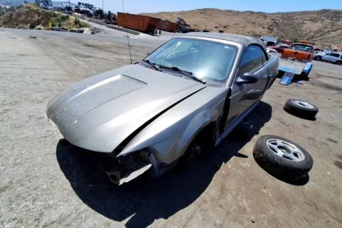 Photo of 2002 Ford Mustang