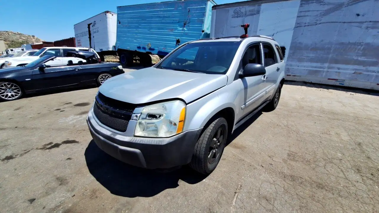 Photo of 2005 Chevrolet Equinox