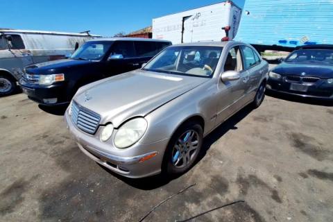 Photo of 2003 Mercedes-Benz E320