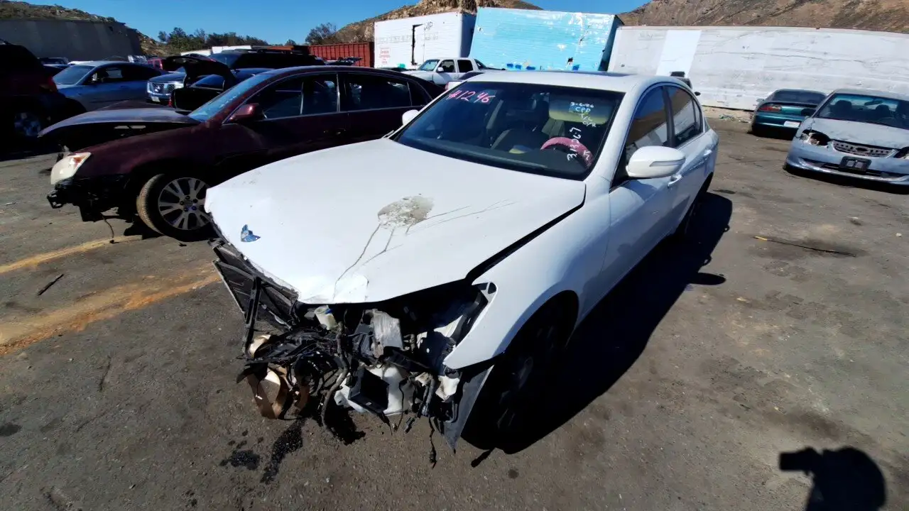 Photo of 2010 Hyundai Genesis