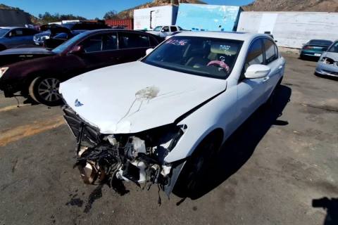 Photo of 2010 Hyundai Genesis