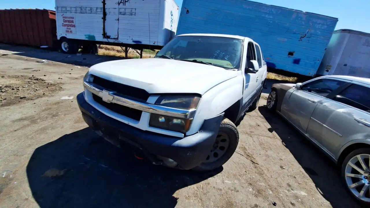 Photo of 2004 Chevrolet Avalanche 1500