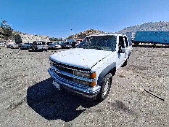 Photo of 1997 Chevrolet K1500 Suburban