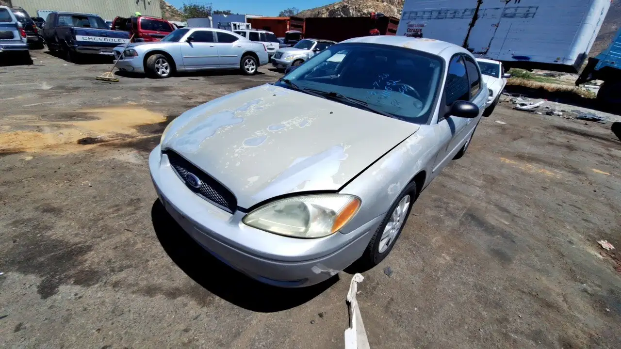Photo of 2007 Ford Taurus