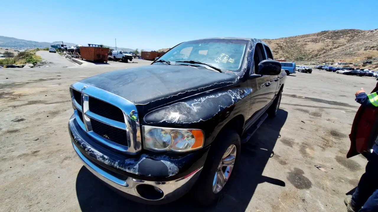 Photo of 2002 Dodge Ram 1500
