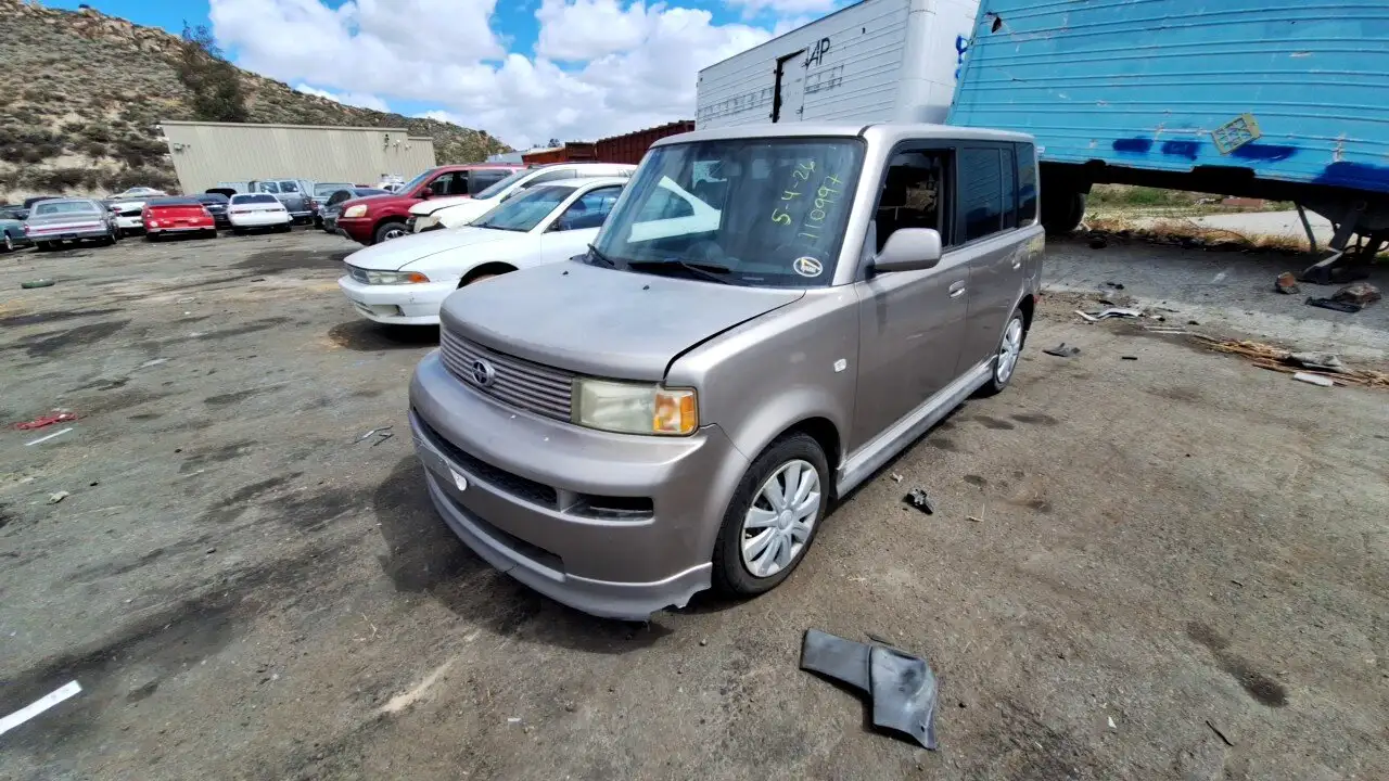 Photo of 2005 Scion Xb
