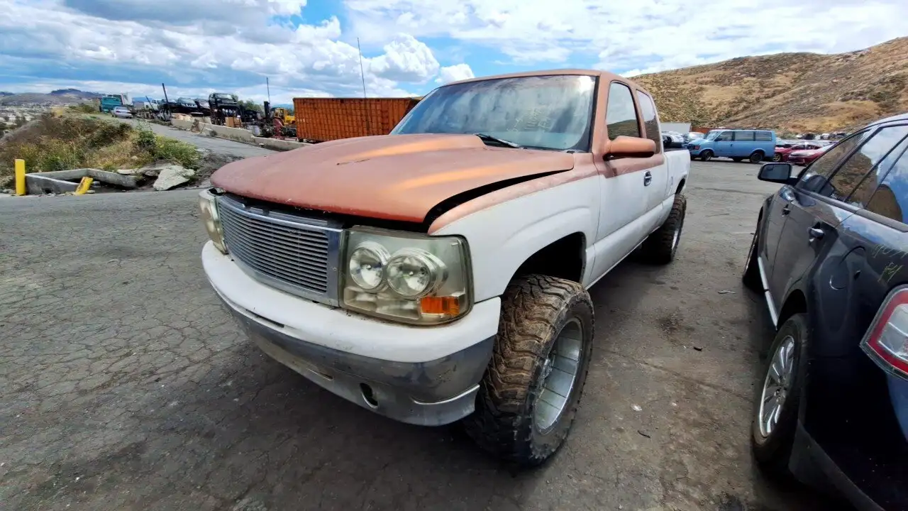 Photo of 2000 Chevrolet Silverado 1500