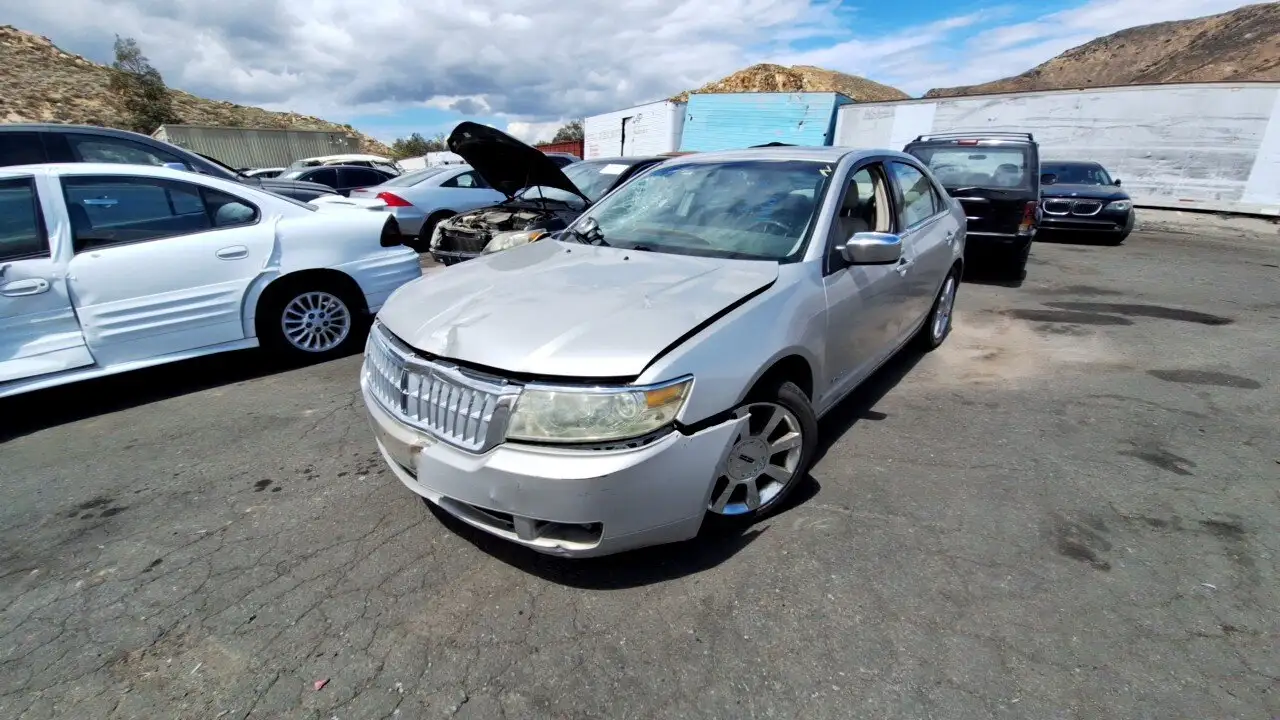Photo of 2007 Lincoln Mkz