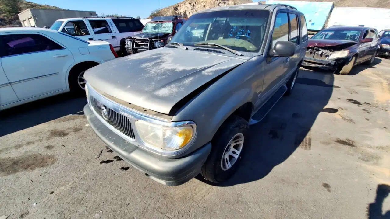 Photo of 2001 Mercury Mountaineer
