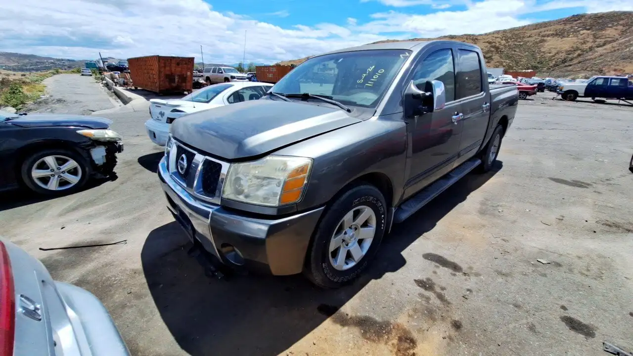 Photo of 2004 Nissan Titan