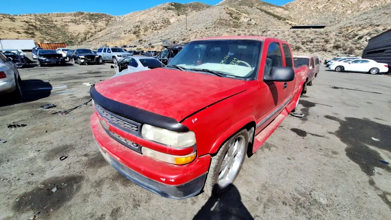 Photo of 2000 Chevrolet Silverado 1500